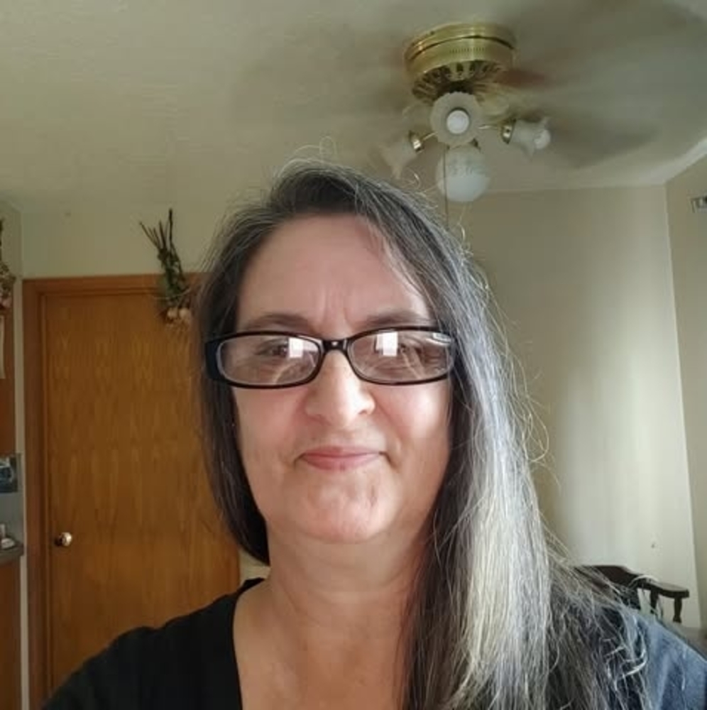 Meet your Posher, Sarena